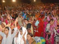 Reaching women and children in Pakistan